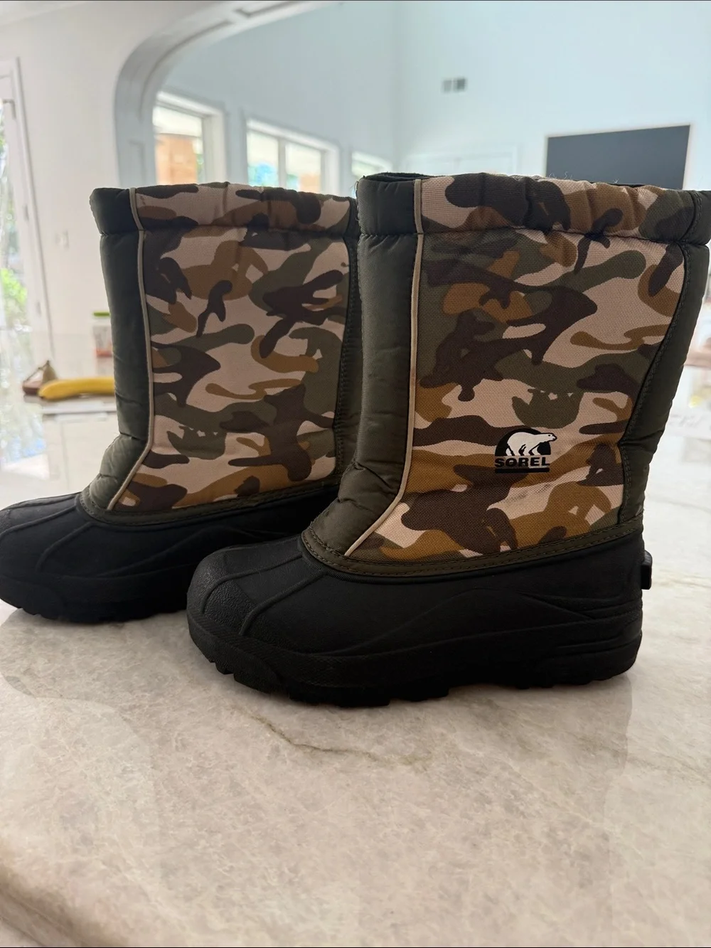 Sorel insulated kids